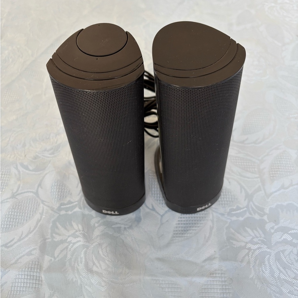Dell Computer Speakers - Picture 2 of 4